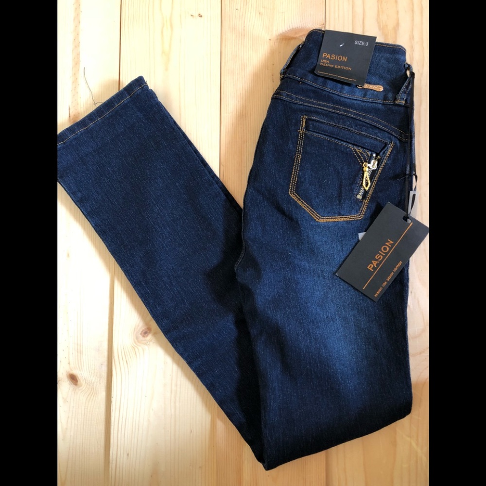 Pasión blue jeans size 3